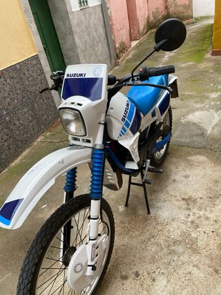 Suzuki Cóndor 2 restaurada
