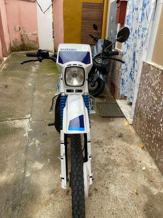 Suzuki Cóndor 2 restaurada