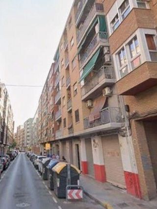 Piso en venta en Benicalap en Valencia