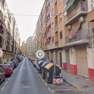 Piso en venta en Benicalap en Valencia