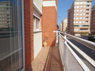 Piso en venta en Este en Castellón de la Plana