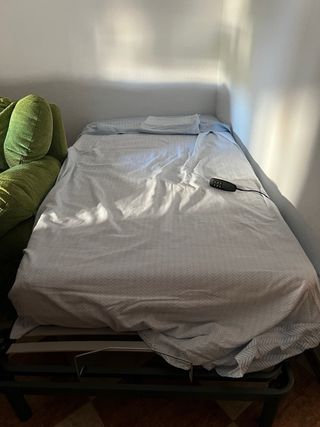 Cama articulada como nueva