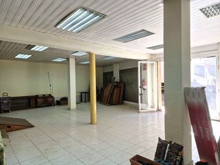 Local comercial en venta en Can Calders - Mas Lluí - Roses Castellbell en Sant Feliu de Llobregat