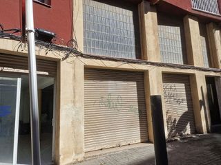 Local comercial en venta en Can Calders - Mas Lluí - Roses Castellbell en Sant Feliu de Llobregat