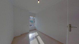 Piso en venta en Torrent Ballester en Viladecans