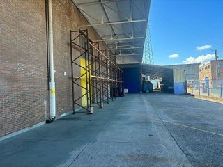 Nave industrial en alquiler en Lavadores en Vigo