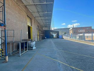 Nave industrial en alquiler en Lavadores en Vigo