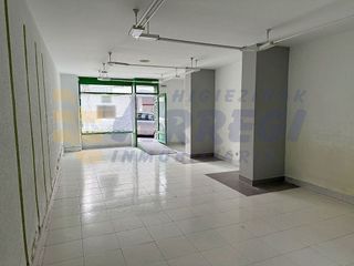Local comercial en alquiler en Eibar
