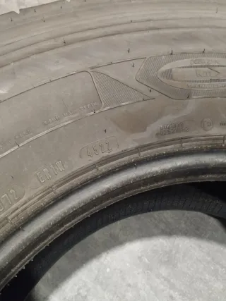 Rueda de camión. Precio por unidad. Solo 3 unidade