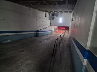 Garaje en alquiler en Cortadura - Zona Franca  en Cádiz