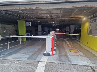 Garaje en alquiler en Cortadura - Zona Franca  en Cádiz