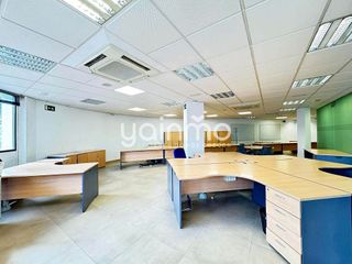 Local comercial en alquiler en Santa Isabel en Jaén