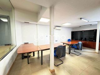 Local comercial en alquiler en Santa Isabel en Jaén