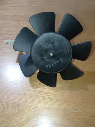 293405 - VENTOLA RADIATORE ORIG. PIAGGIO HEXAGON