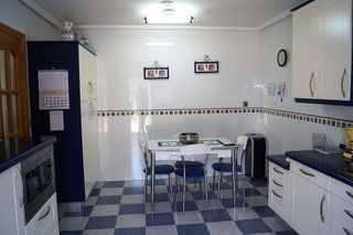 Casa adosada en venta en Las Eras de Renueva en León