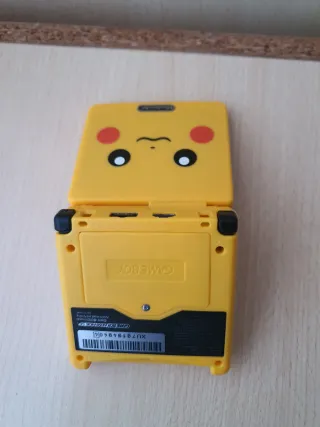 Nintendo Game Boy Advance SP Amarilla