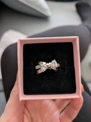 Anillo Pandora Lazos Plata. Totalmente nuevo