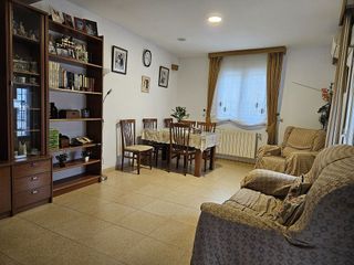 Casa en venta en Cabra