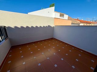 Casa adosada en venta en Las Lagunas en Mijas