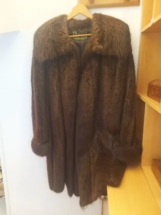 Abrigo N.u.t.r.i.a Marrón Talla M/L