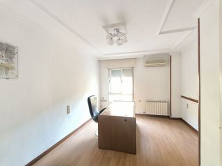 Piso en venta en Pajaritos - Plaza de Toros en Granada