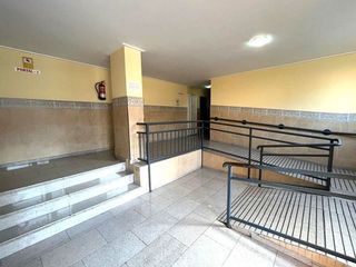Piso en venta en Hospital - Parque sur en Albacete
