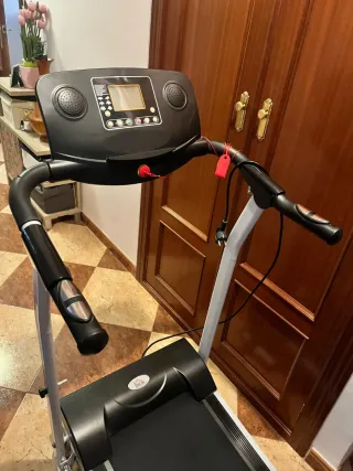 Cinta de correr eléctrica plegable HOMCOM  A90-219