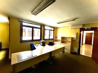 Oficina en venta en Barrio de Abando en Bilbao