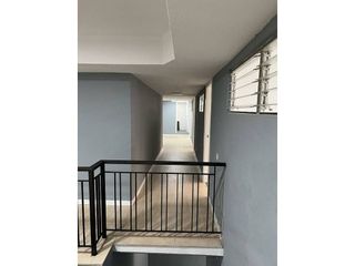 Local comercial en venta en Este en Castellón de la Plana