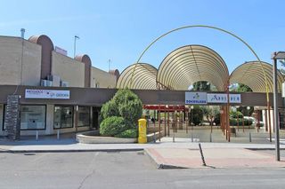 Local comercial en venta en Las Conejeras - Esparragal en Coslada