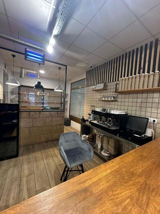 Local comercial en venta en Benalúa en Alicante