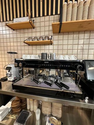 Local comercial en venta en Benalúa en Alicante