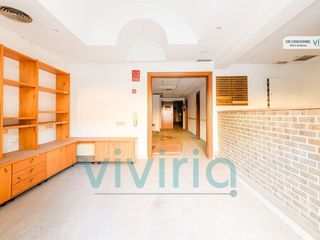 Local comercial en venta en Este en Castellón de la Plana