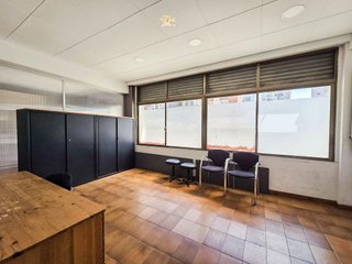 Local comercial en venta en Martorell