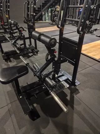 Hip Thrust Vertical Máquina Gimnasio