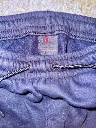 Calças Jordan Pretas