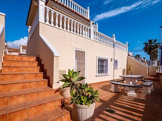 Casa en venta en Playa de los Locos en Torrevieja