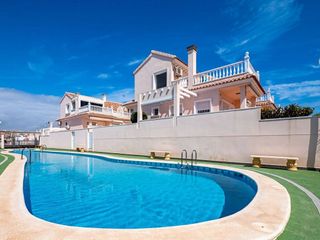 Casa en venta en Playa de los Locos en Torrevieja
