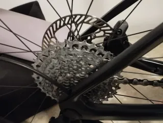 Bicicletta da strada Colnago V4RS Campagnolo Ekar