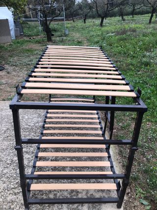 Litera Metálica con Láminas de Madera Plegable