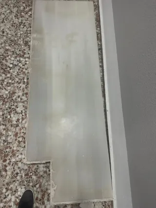 Pila de mármol doble