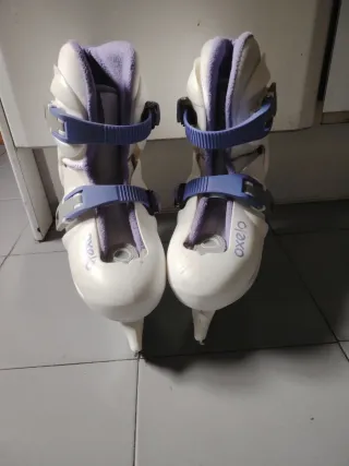 Patines de hielo Oxelo blancos y morados