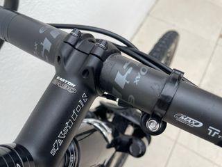 Niner MCR Carbon SRAM Force RockShox Rudy - Gravel