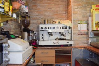 Local comercial en venta en Zona Llombai en Burriana