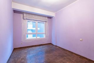 Piso en venta en La Arena en Gijón