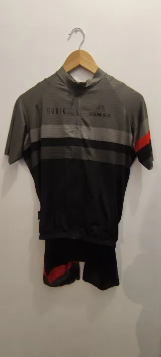 Orbea Alma H20 Spiuk Botas Maillot Gobik CascoGiro