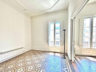 Piso en alquiler en La Dreta de l'Eixample en Barcelona
