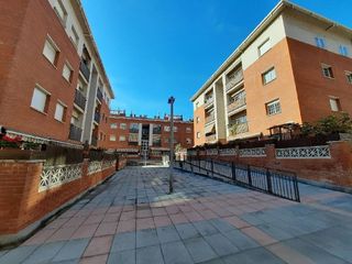 Piso en venta en Centre - Eixample – Can Llobet – Can Serra en Barbera del Vallès