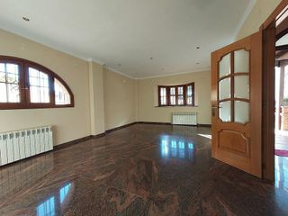 Chalet en alquiler en Crta. De la Sierra en Granada