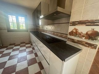 Chalet en alquiler en Crta. De la Sierra en Granada